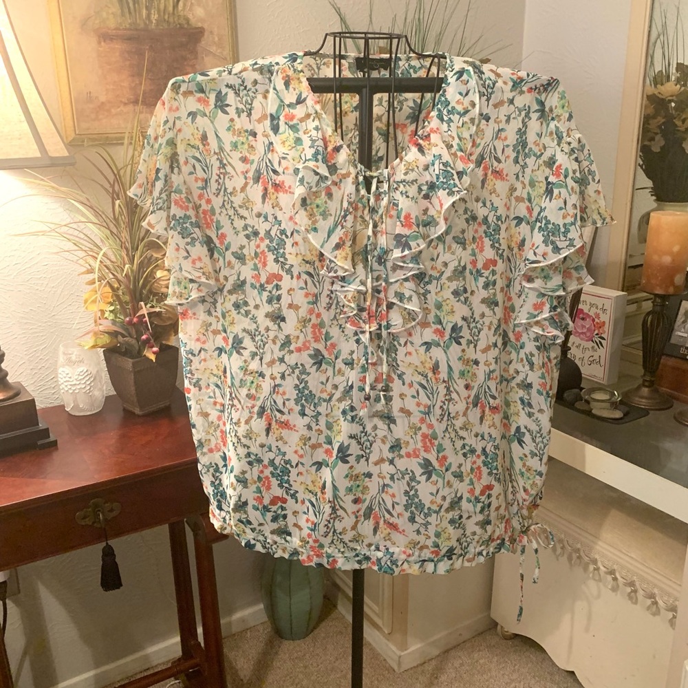 Jessica Simpson Top